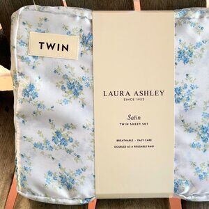 Laura Ashley Satin Sheet Set Pale Blue Silky Floral TWIN SIZE Sheet Set